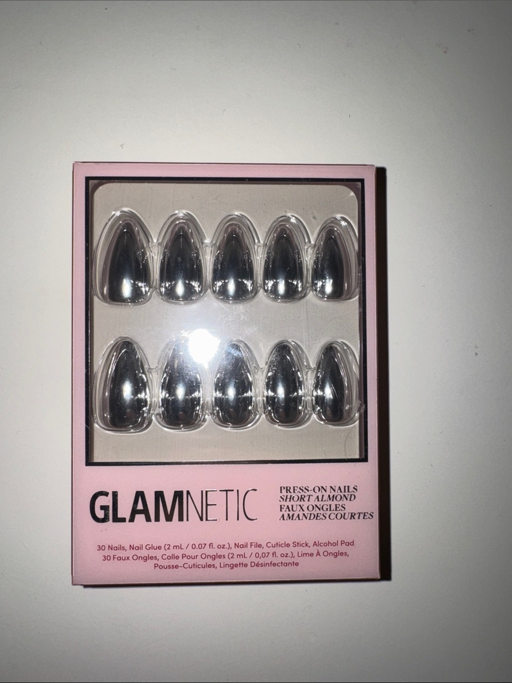 GLAMnetic Silver Press-On Short Almond Nails